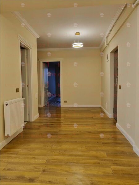 Chitilei, Mall Colosseum, comision 0% parcare subteran, apartament 3 camere